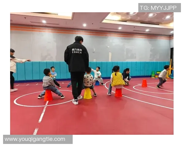 篮球明星陪伴孩子成长的篮球梦想与亲子时光